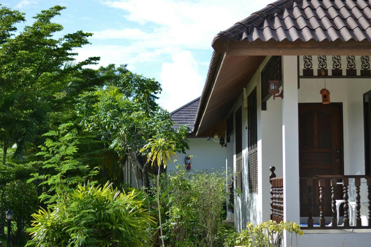 Chaiyo Resort Phuket Exterior photo