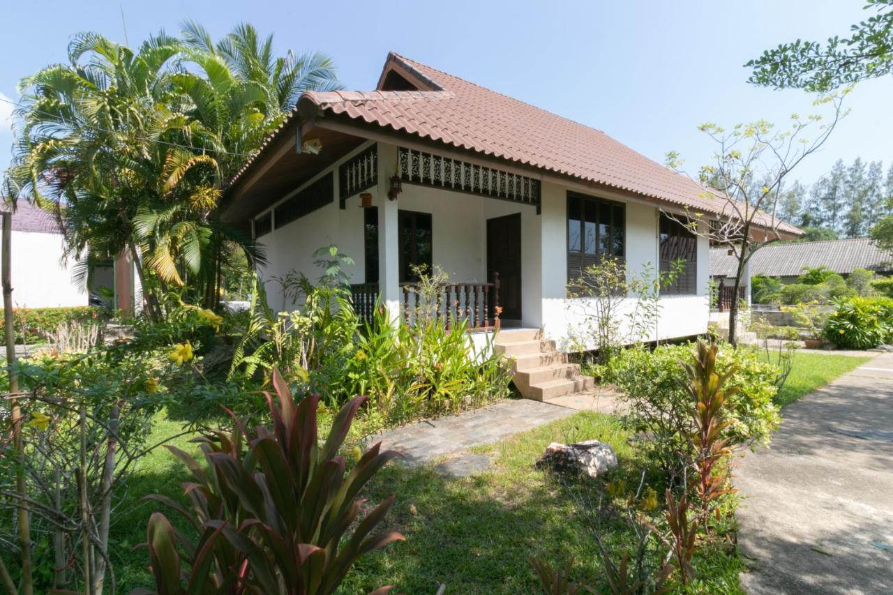 Chaiyo Resort Phuket Exterior photo